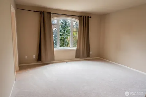 19626 NE 42nd Way Sammamish WA 98074