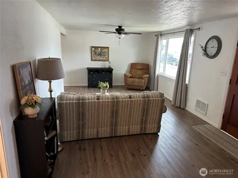 1125 SE Cottage Street Ephrata WA 98823