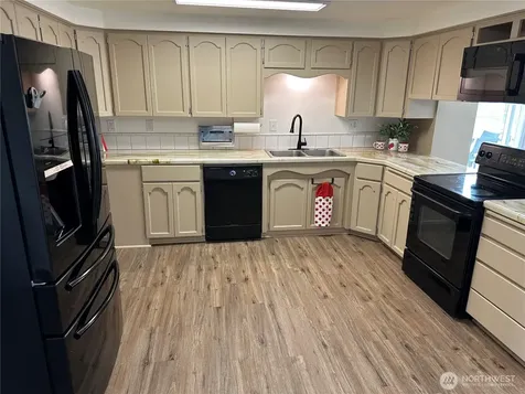 1125 SE Cottage Street Ephrata WA 98823