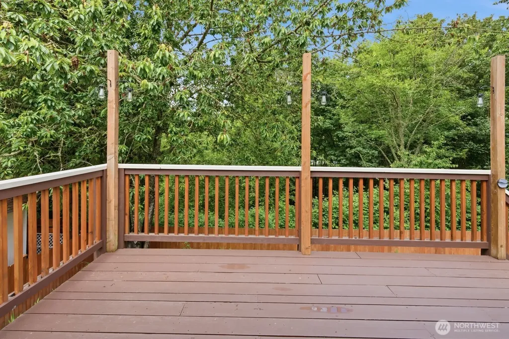 1304 85th Drive NE Lake Stevens WA 98258