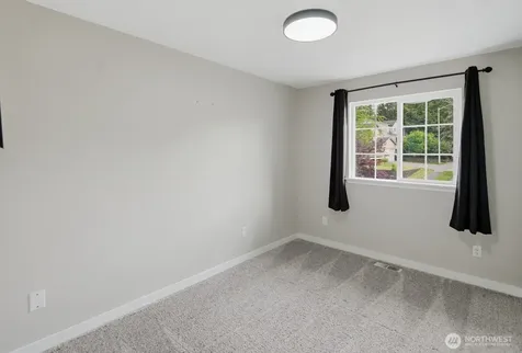 1304 85th Drive NE Lake Stevens WA 98258