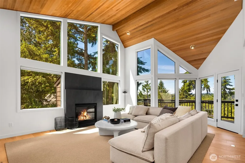 13441 64th Terrace NE Kirkland WA 98034