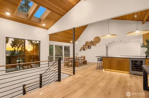 13441 64th Terrace NE Kirkland WA 98034