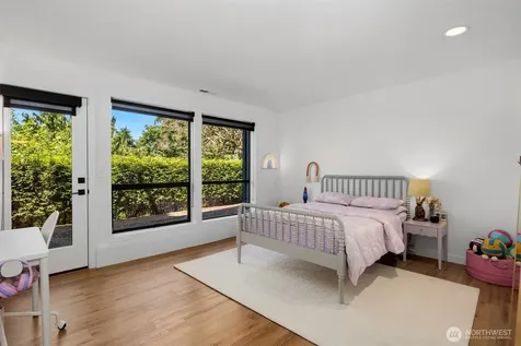 13441 64th Terrace NE Kirkland WA 98034