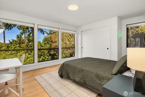 13441 64th Terrace NE Kirkland WA 98034