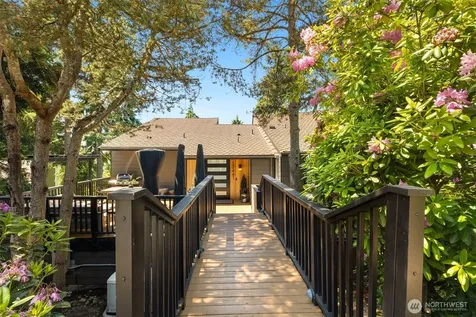 13441 64th Terrace NE Kirkland WA 98034