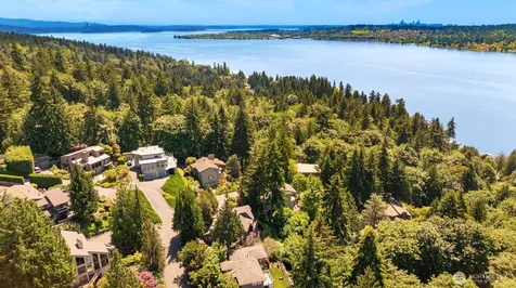 13441 64th Terrace NE Kirkland WA 98034