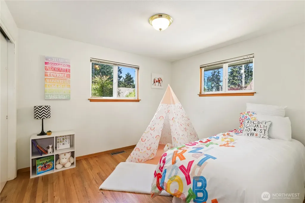 157 Summit Avenue Fircrest WA 98466