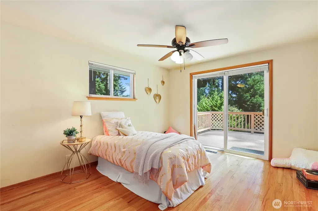 157 Summit Avenue Fircrest WA 98466