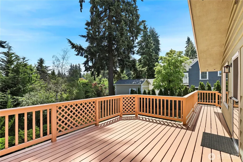 157 Summit Avenue Fircrest WA 98466
