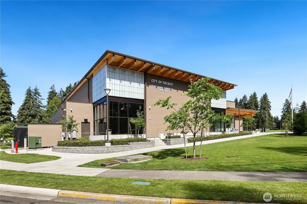 157 Summit Avenue Fircrest WA 98466