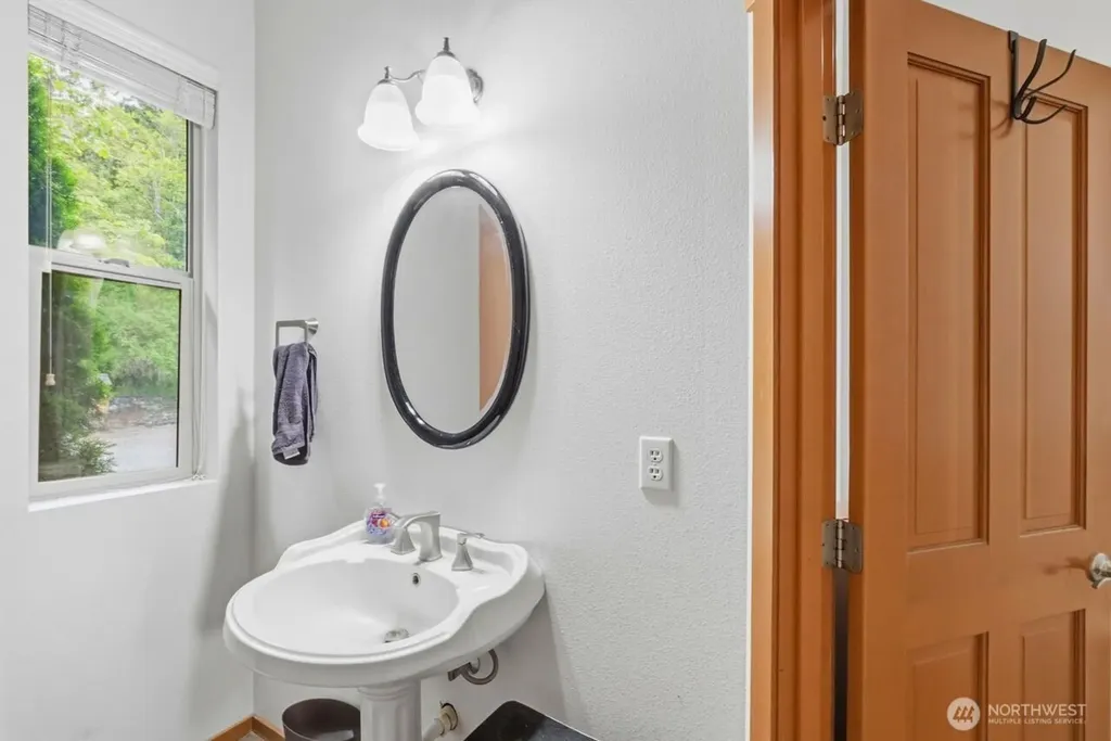 22109 161st Avenue E Graham WA 98338
