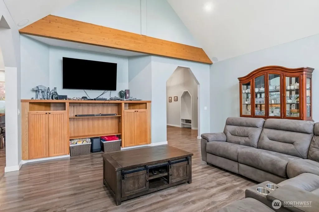 22109 161st Avenue E Graham WA 98338