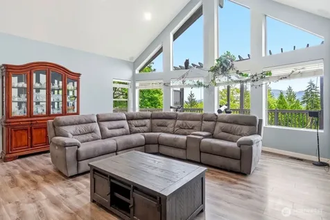 22109 161st Avenue E Graham WA 98338