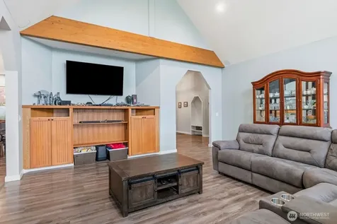 22109 161st Avenue E Graham WA 98338