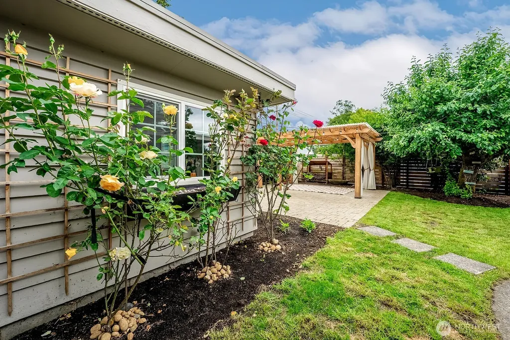 301 S Dunham Avenue Arlington WA 98223