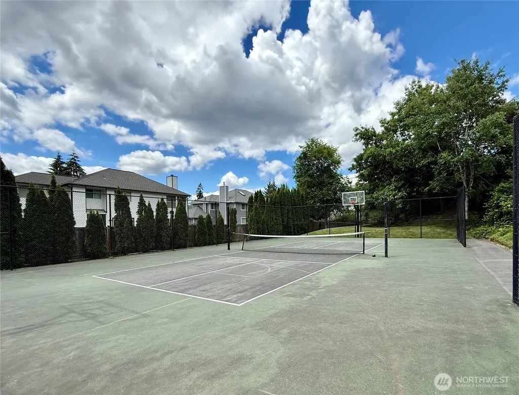 1808 Field Place NE Renton WA 98059