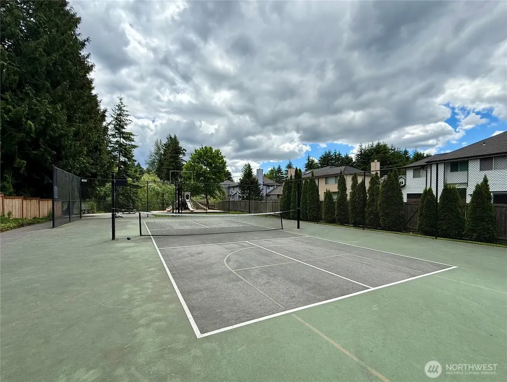 1808 Field Place NE Renton WA 98059