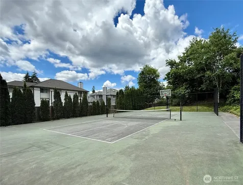 1808 Field Place NE Renton WA 98059