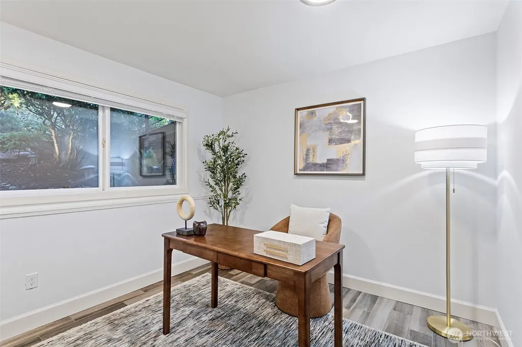5525 Highland Drive Bellevue WA 98006