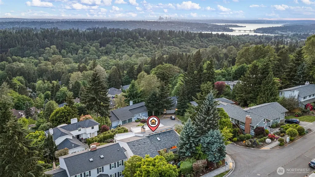 5525 Highland Drive Bellevue WA 98006