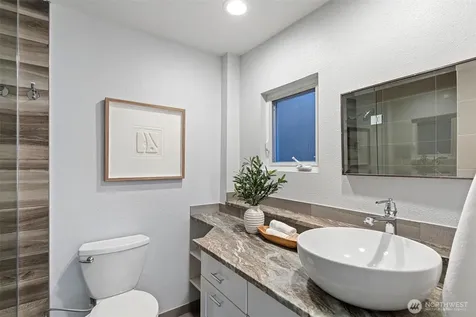 5525 Highland Drive Bellevue WA 98006