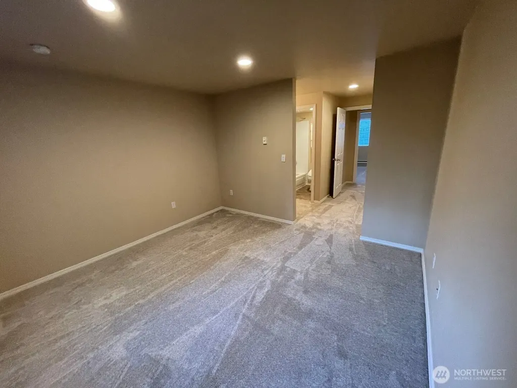 15433 Country Club Drive Mill Creek WA 98012