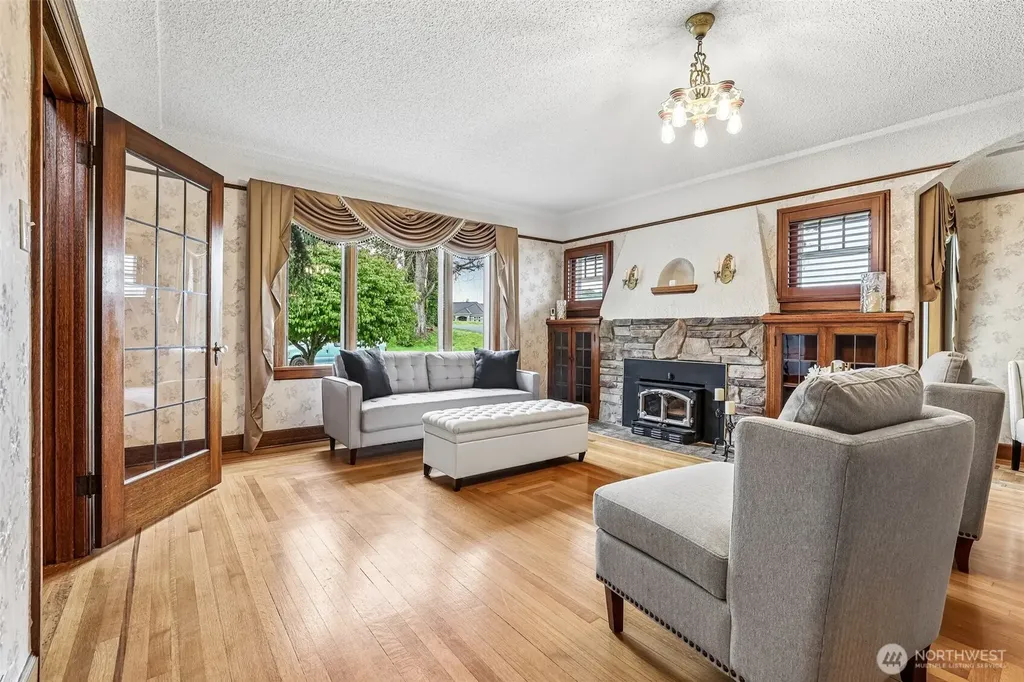 2542 S Cushman Avenue Tacoma WA 98405