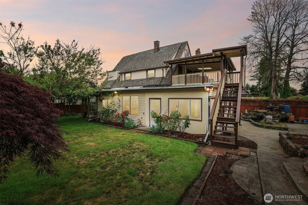2542 S Cushman Avenue Tacoma WA 98405