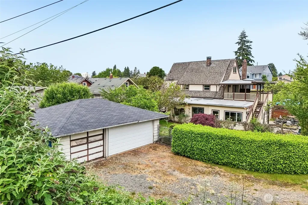 2542 S Cushman Avenue Tacoma WA 98405