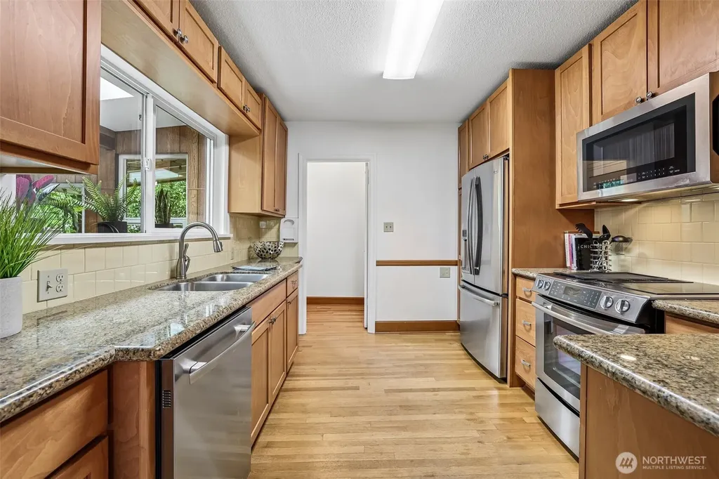2542 S Cushman Avenue Tacoma WA 98405