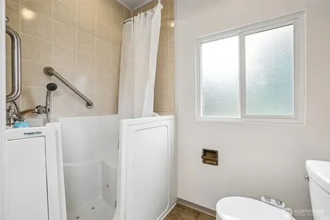 2542 S Cushman Avenue Tacoma WA 98405