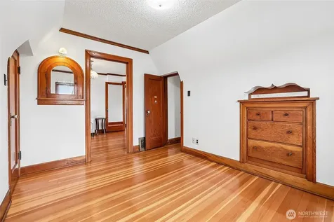 2542 S Cushman Avenue Tacoma WA 98405
