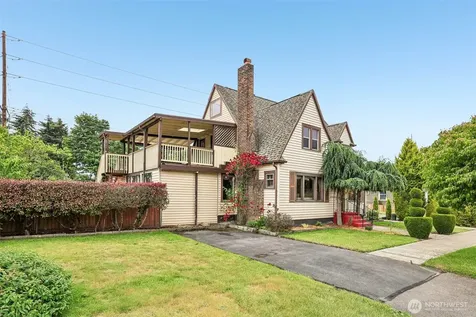 2542 S Cushman Avenue Tacoma WA 98405