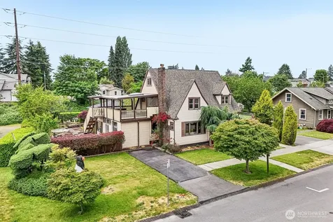 2542 S Cushman Avenue Tacoma WA 98405