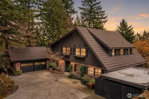 16521 NE 1st Place Bellevue WA 98008