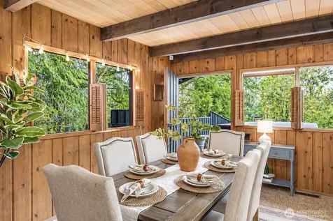 16521 NE 1st Place Bellevue WA 98008