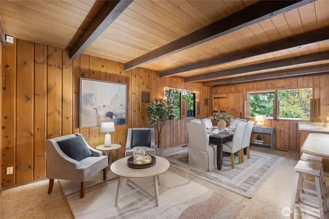 16521 NE 1st Place Bellevue WA 98008