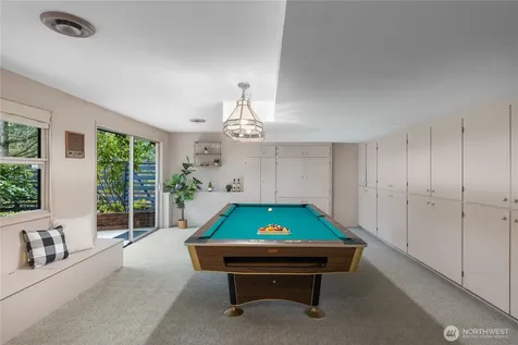 16521 NE 1st Place Bellevue WA 98008