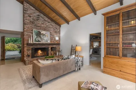 16521 NE 1st Place Bellevue WA 98008
