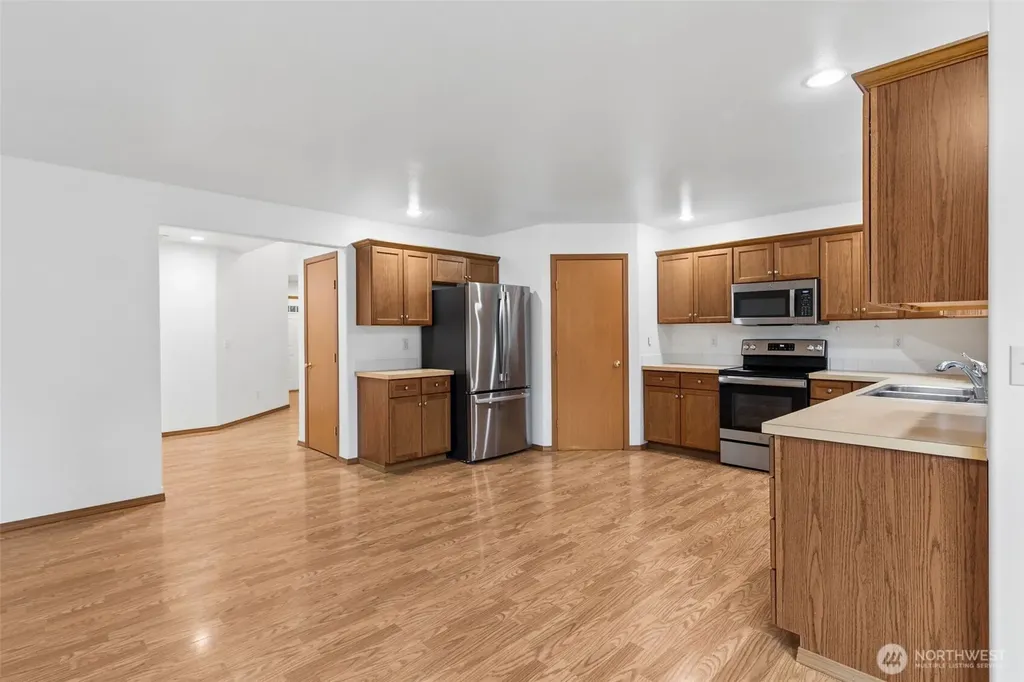 2020 Sable Lane NE Olympia WA 98506