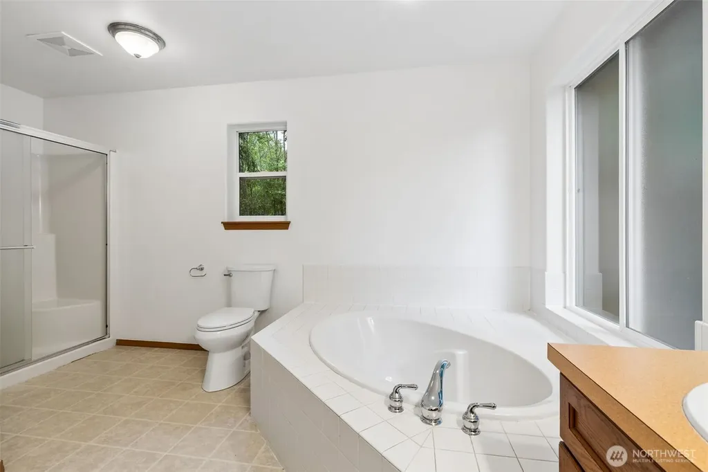 2020 Sable Lane NE Olympia WA 98506