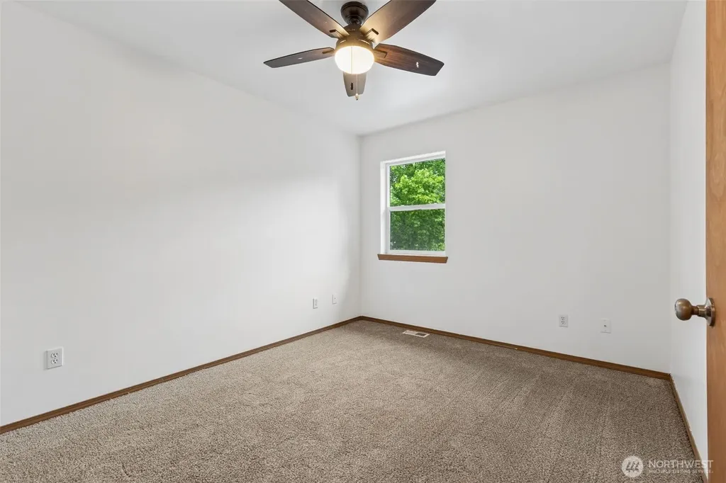 2020 Sable Lane NE Olympia WA 98506