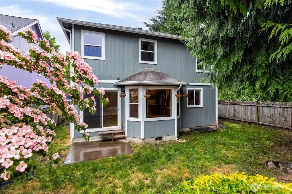 2020 Sable Lane NE Olympia WA 98506