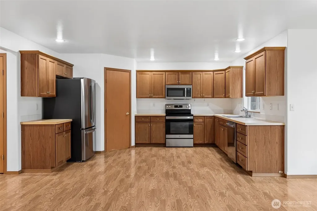 2020 Sable Lane NE Olympia WA 98506
