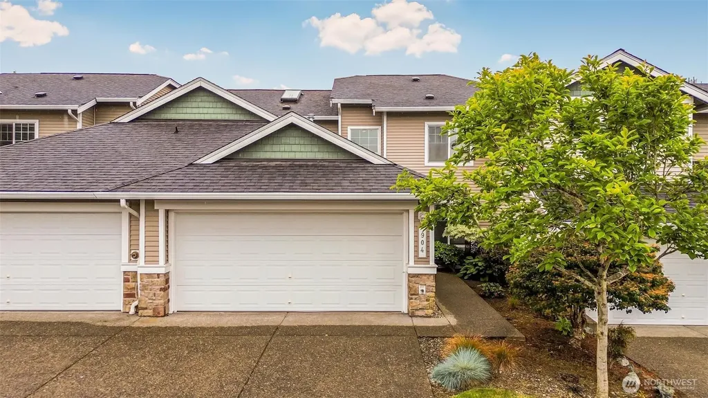 904 72nd St SE Auburn WA 98092