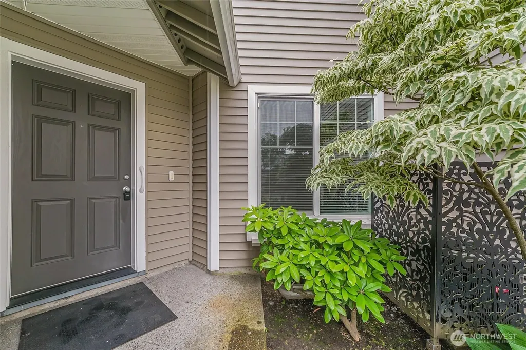 904 72nd St SE Auburn WA 98092