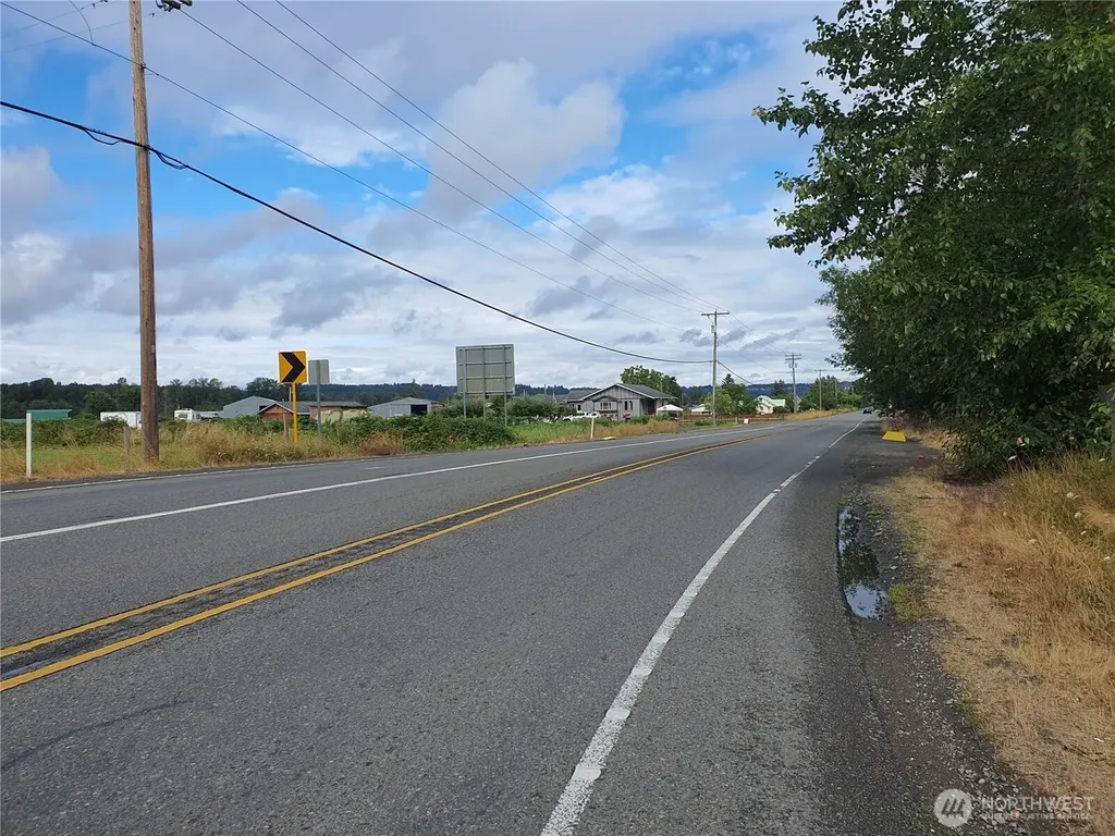 19210 Pioneer Way E Orting WA 98360