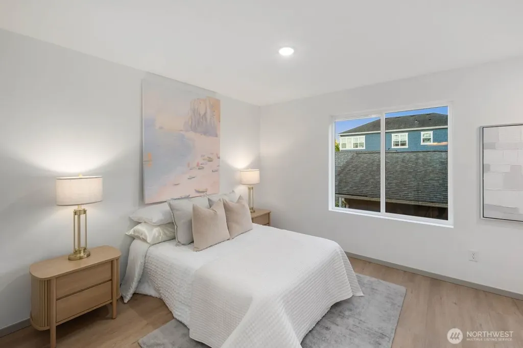 5921 32nd Avenue SW Seattle WA 98126