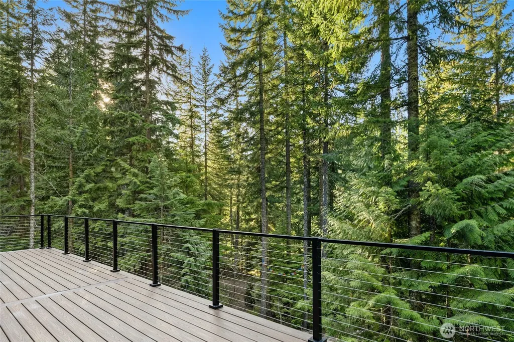 2982 Kachess Lake Road Easton WA 98925